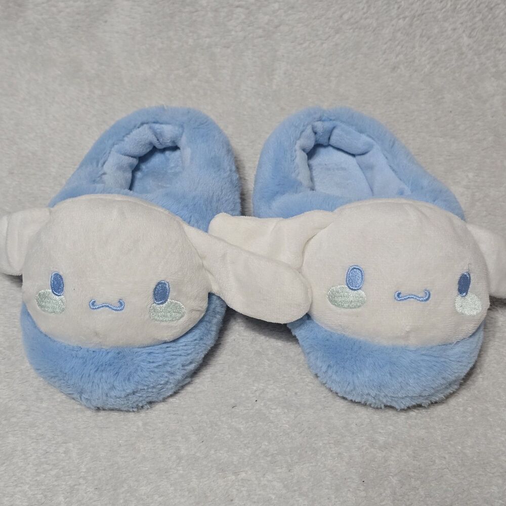 Sanrio Cinnamoroll Plush Slippers Size Toddler Girls 11-12 Blue / White